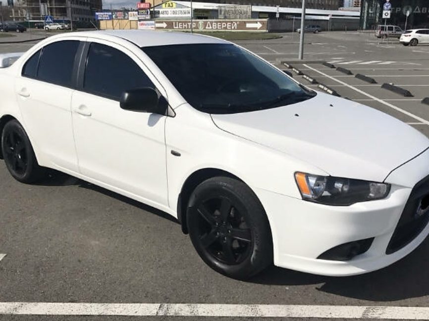 Mitsubishi Lancer 2013