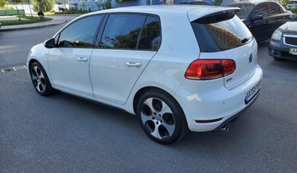 Volkswagen Golf VI 2011