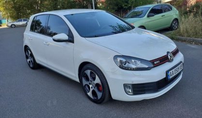 Volkswagen Golf VI 2011