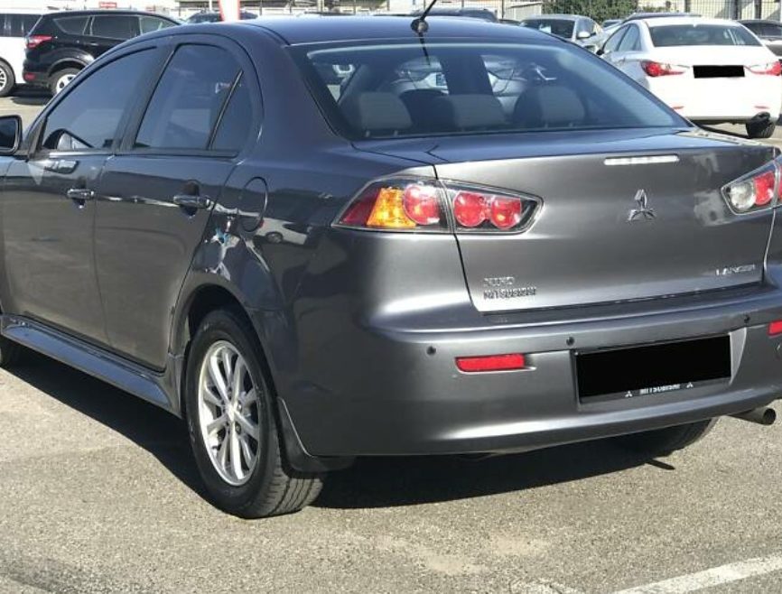 Mitsubishi Lancer X 2011