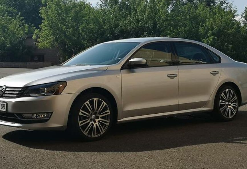 Volkswagen Passat B7 2015