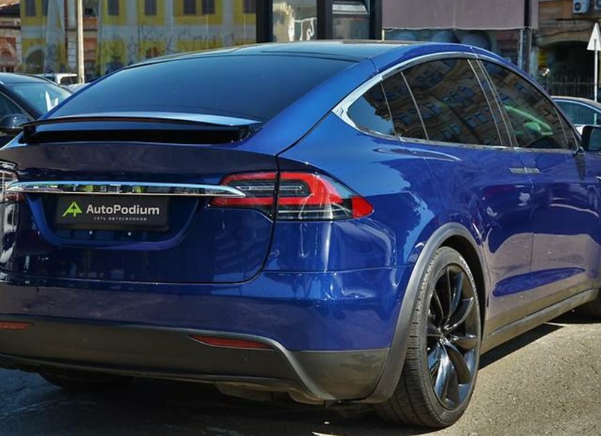 Tesla Model X 2017