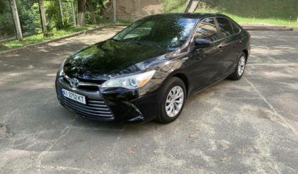 Toyota Camry 2015