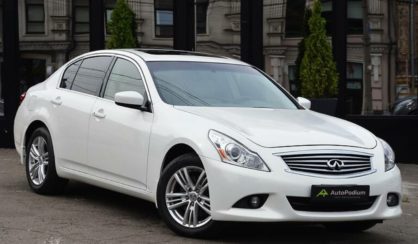 Infiniti G25 2012