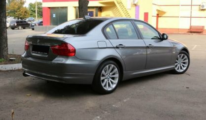 BMW 328 2010