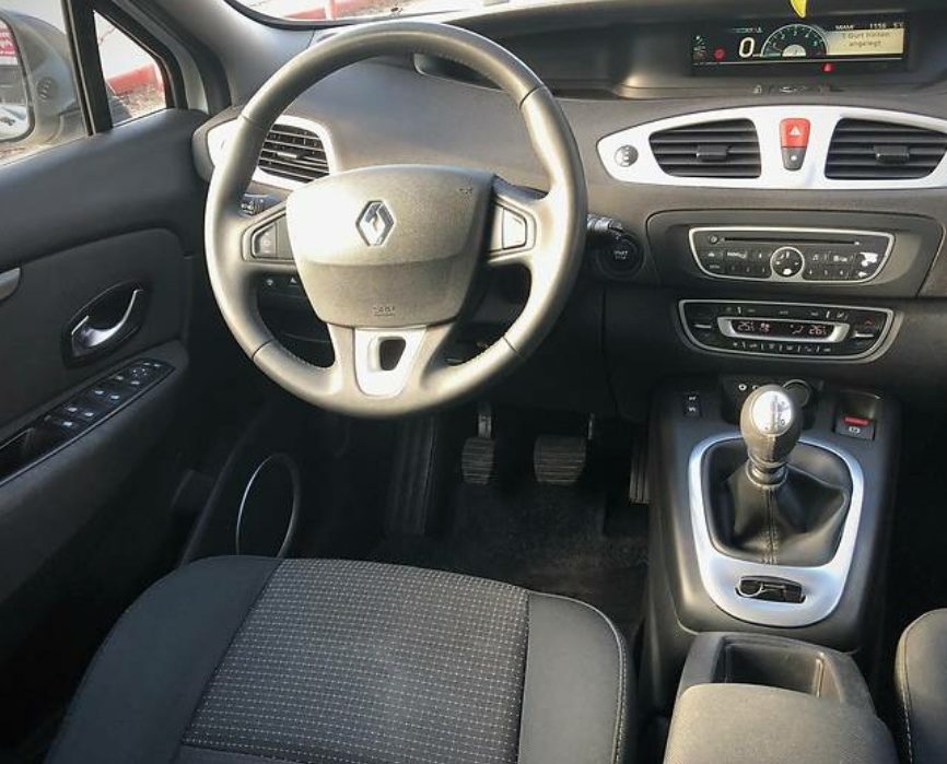 Renault Grand Scenic 2011