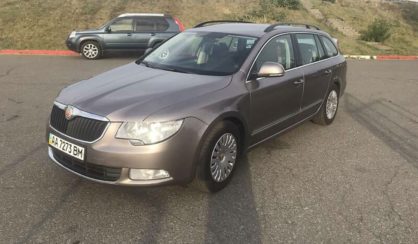 Skoda Superb 2012