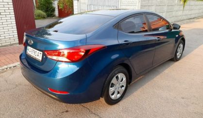 Hyundai Elantra 2015