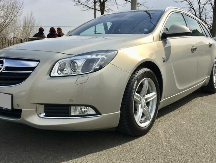 Opel Insignia 2011