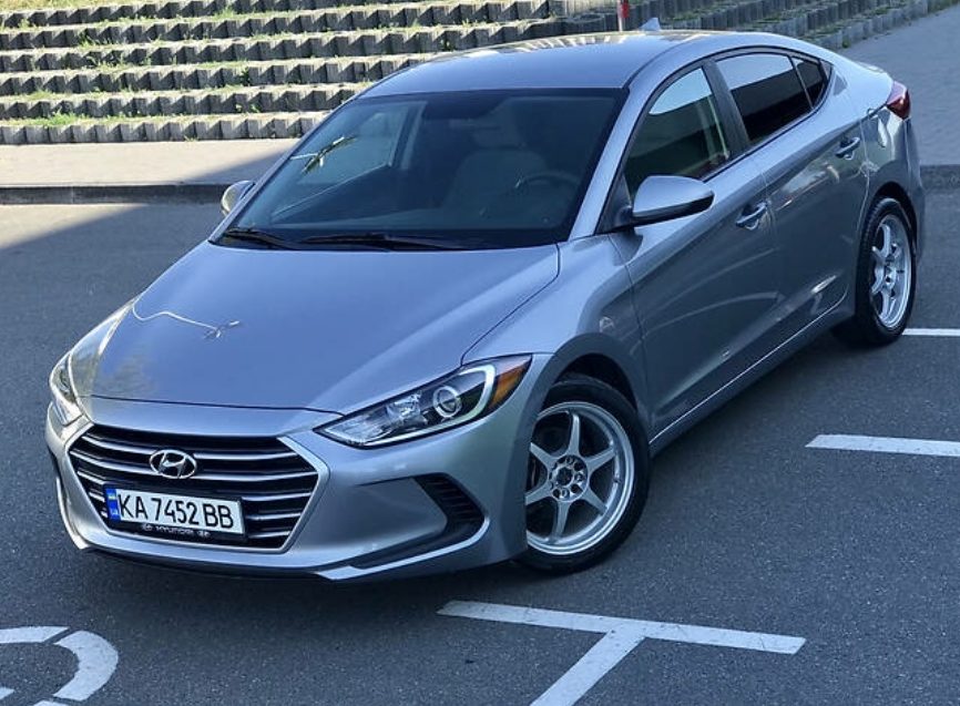 Hyundai Elantra 2016