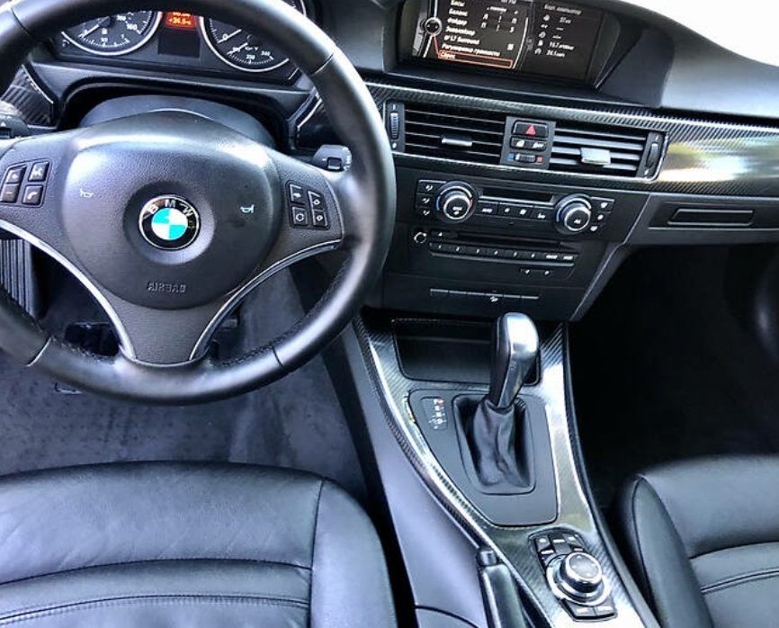 BMW 335 2011