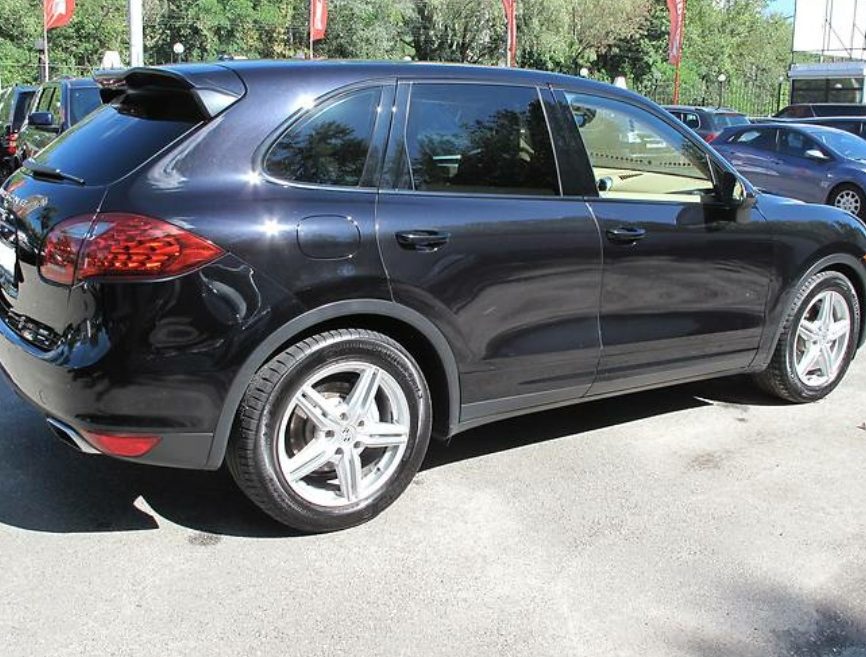 Porsche Cayenne 2011