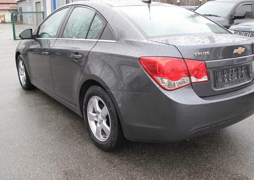 Chevrolet Cruze 2012