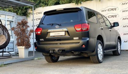 Toyota Sequoia 2008