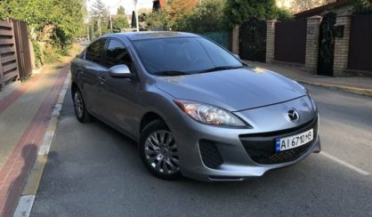 Mazda 3 2012