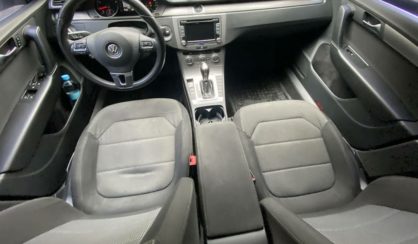 Volkswagen Passat B7 2012