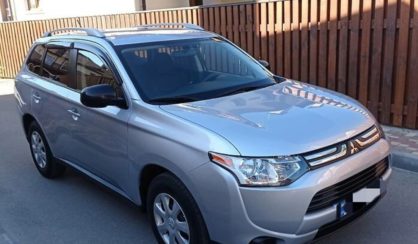 Mitsubishi Outlander 2014