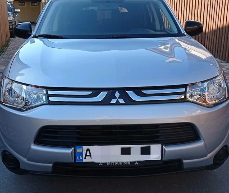 Mitsubishi Outlander 2014