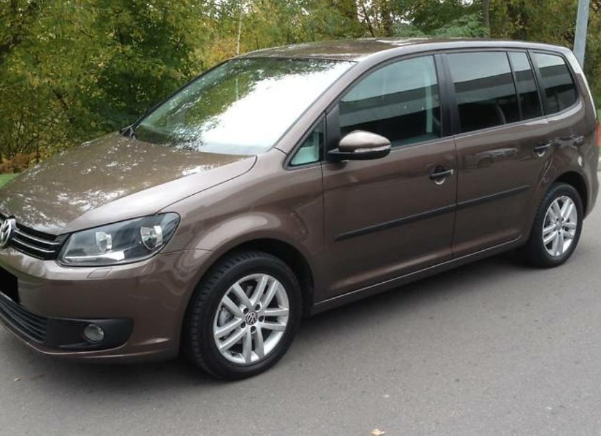 Volkswagen Touran 2011