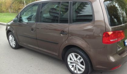 Volkswagen Touran 2011