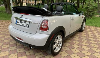 MINI Cooper 2010