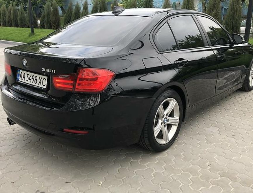 BMW 328 2013