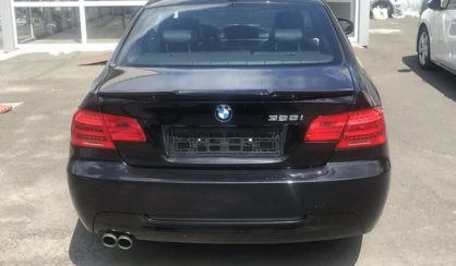 BMW 328 2011