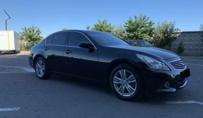 Infiniti G25 2011