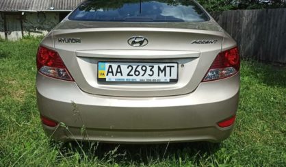 Hyundai Accent 2012