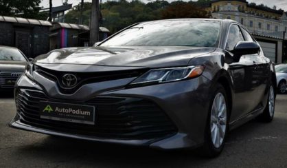 Toyota Camry 2018