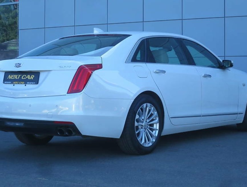 Cadillac CT6 2016