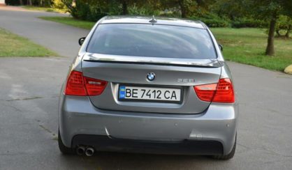 BMW 328 2011