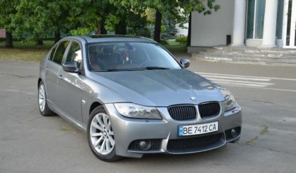 BMW 328 2011