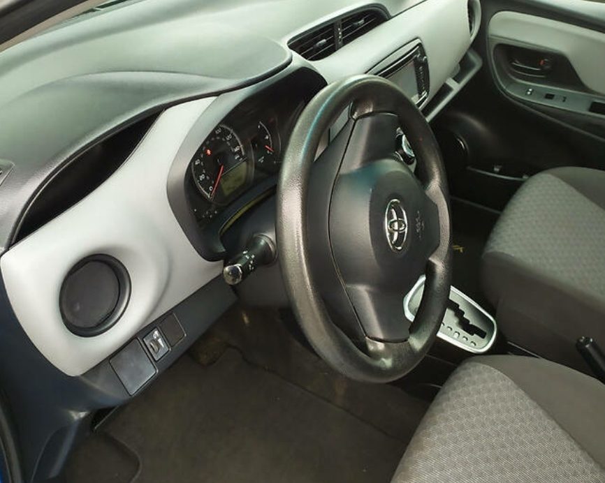 Toyota Yaris 2014