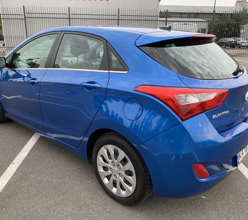 Hyundai Elantra 2016