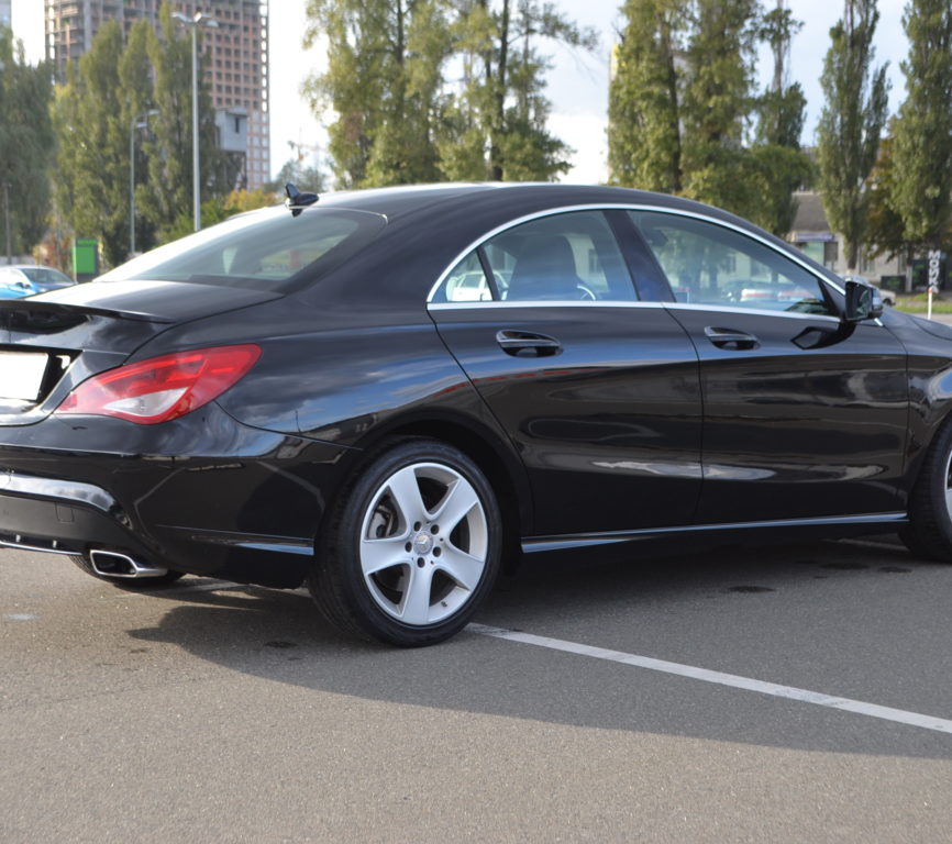 Mercedes-Benz CLA 250 2015