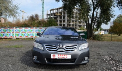 Toyota Camry 2011