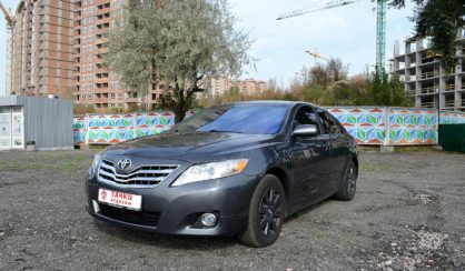 Toyota Camry 2011