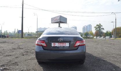 Toyota Camry 2011