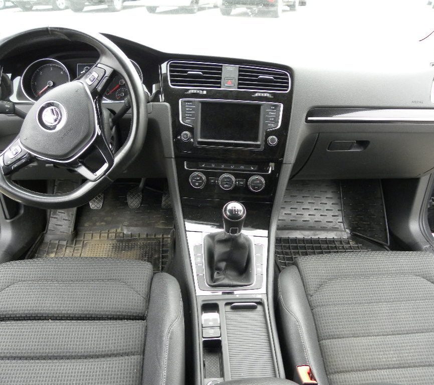 Volkswagen Golf VII 2016