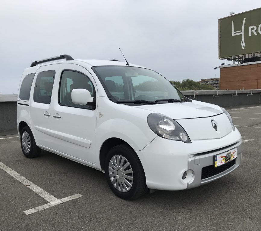 Renault Kangoo пасс. 2011