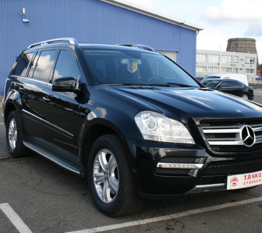 Mercedes-Benz GL-Class 2010