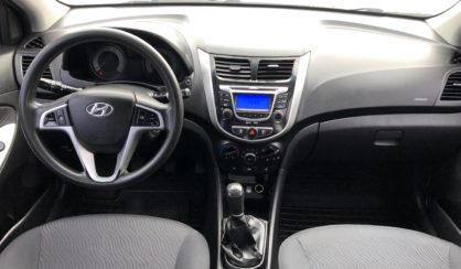 Hyundai Accent 2011