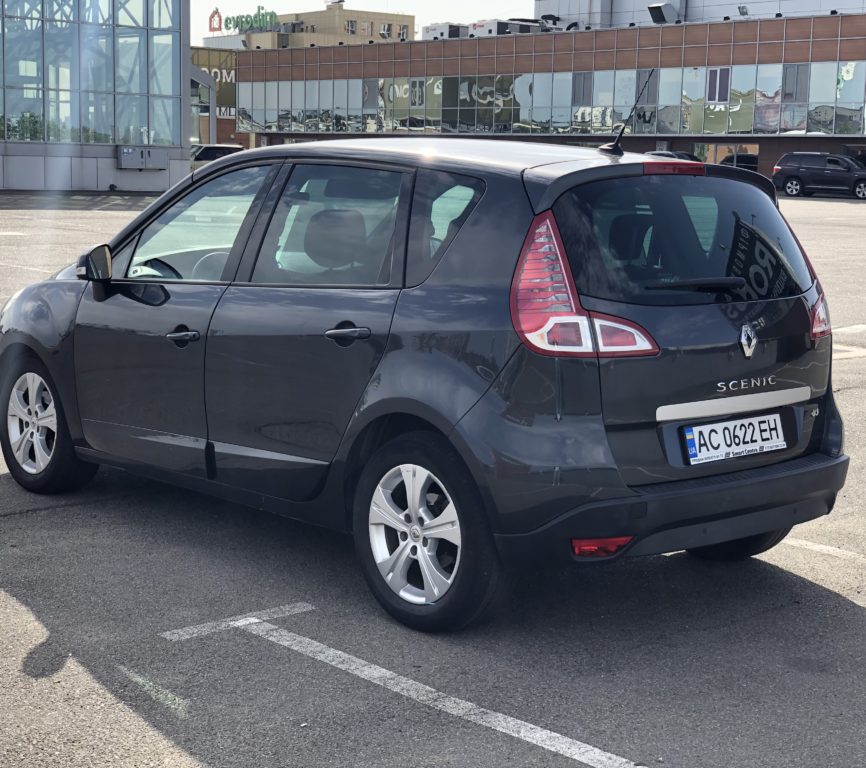 Renault Scenic 2011