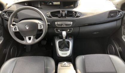 Renault Scenic 2011