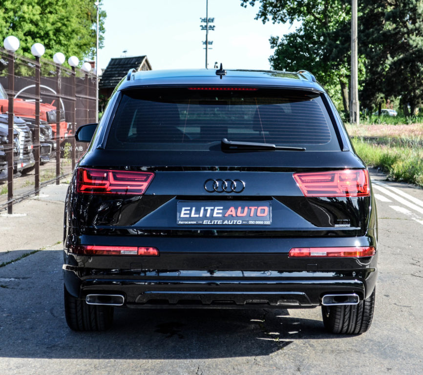 Audi Q7 2015