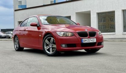 BMW 320 2008