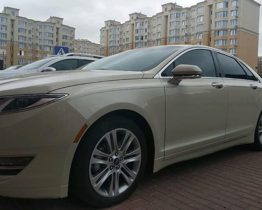 Lincoln MKZ 2014