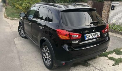 Mitsubishi Outlander 2016