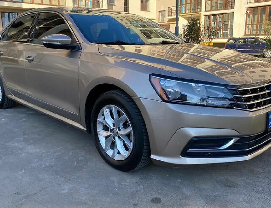 Volkswagen Passat B8 2016